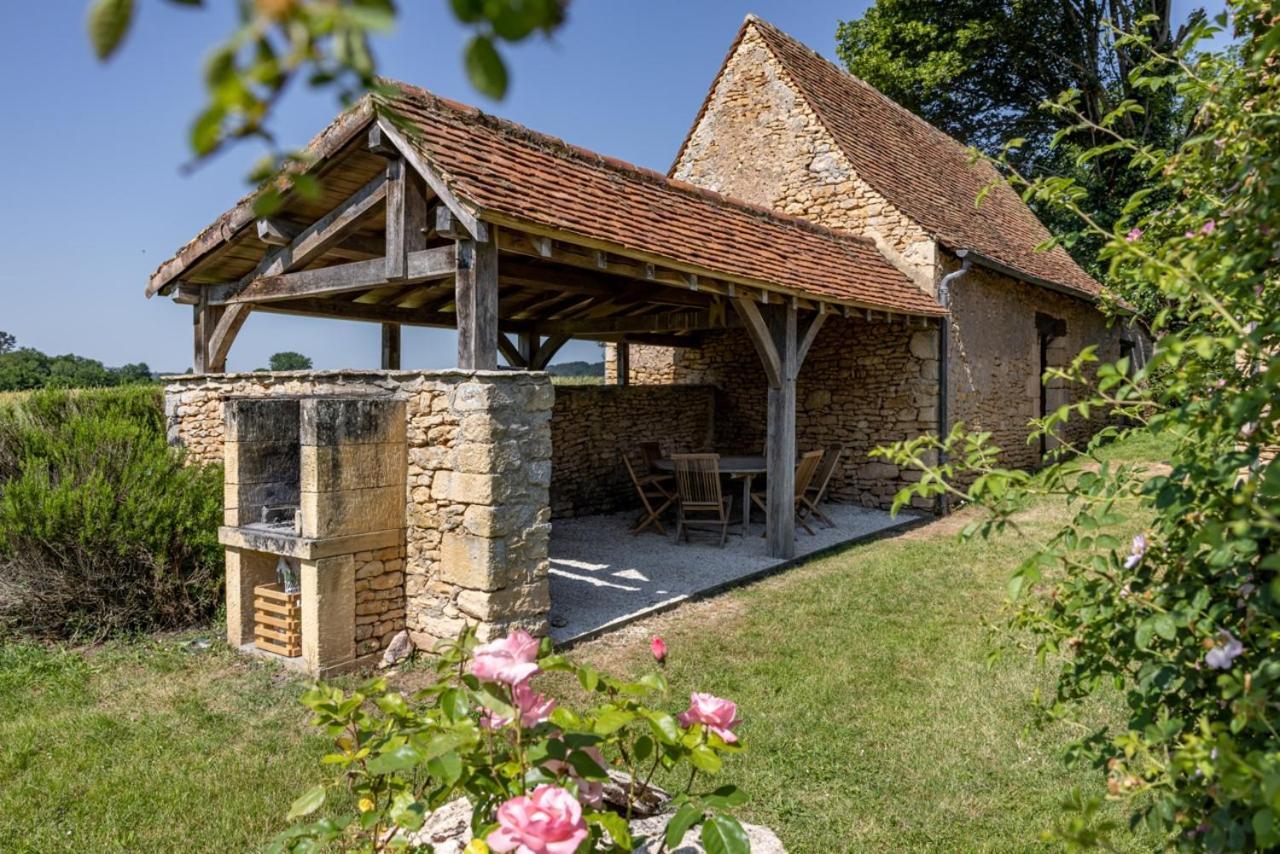 Вилла Hameau De La Vidalie Thonac Экстерьер фото